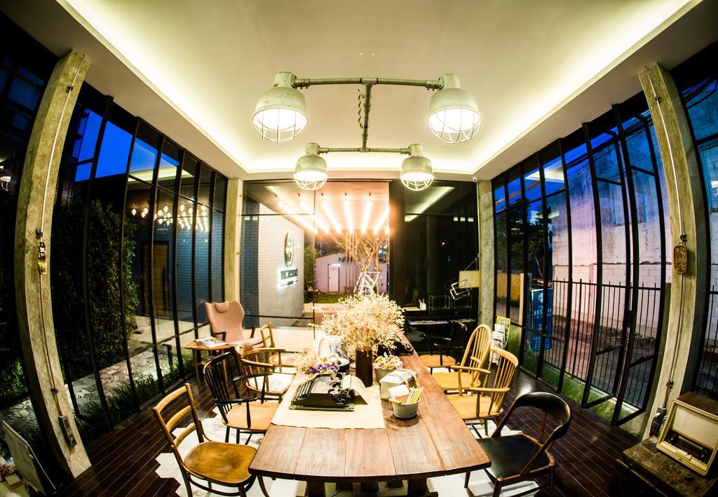 The Restro Hotel Хуа Хин Екстериор снимка