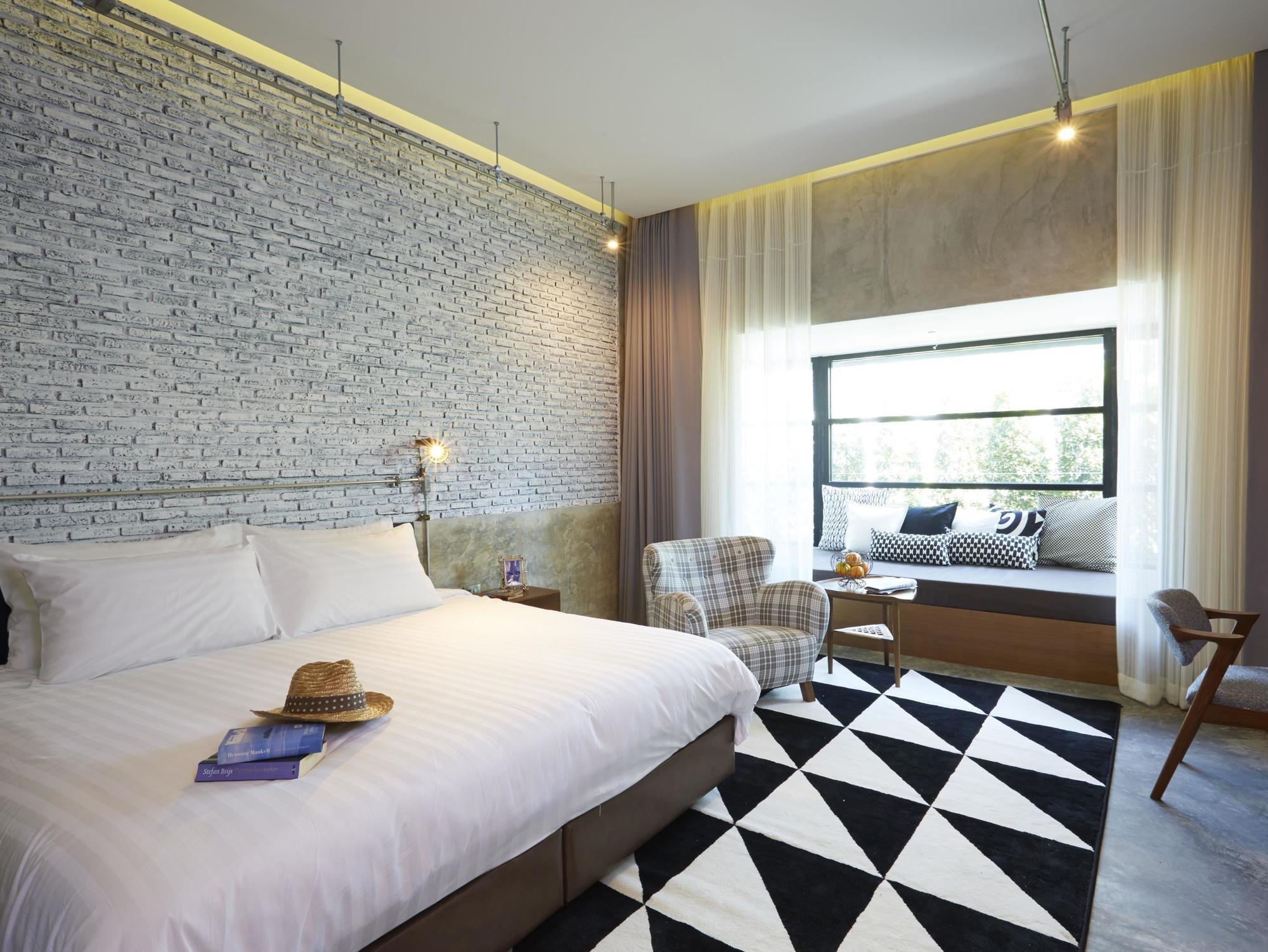 The Restro Hotel Хуа Хин Екстериор снимка
