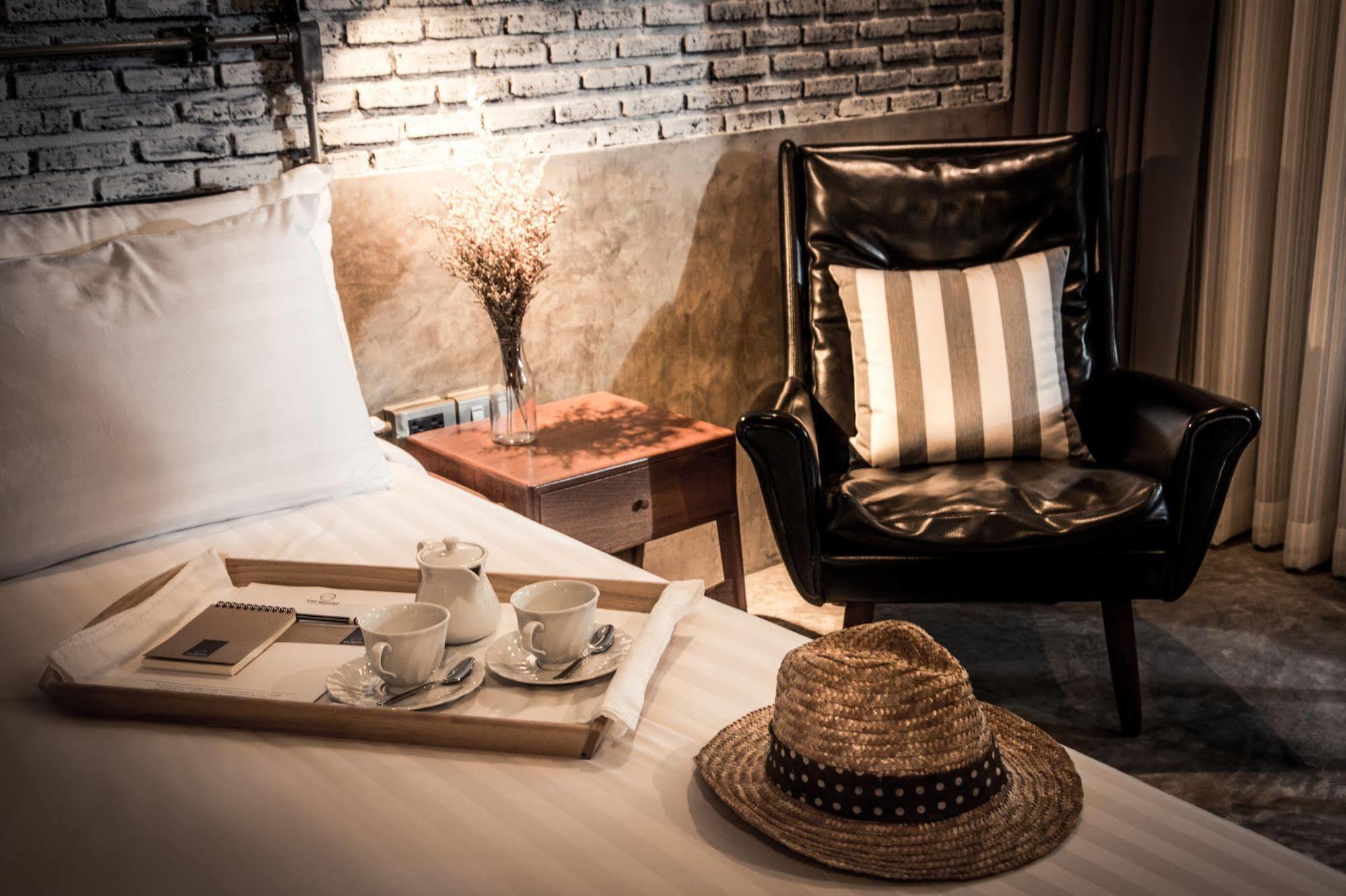 The Restro Hotel Хуа Хин Екстериор снимка